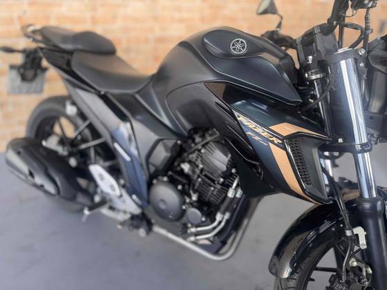 YAMAHA FZ25 FAZER ABS 